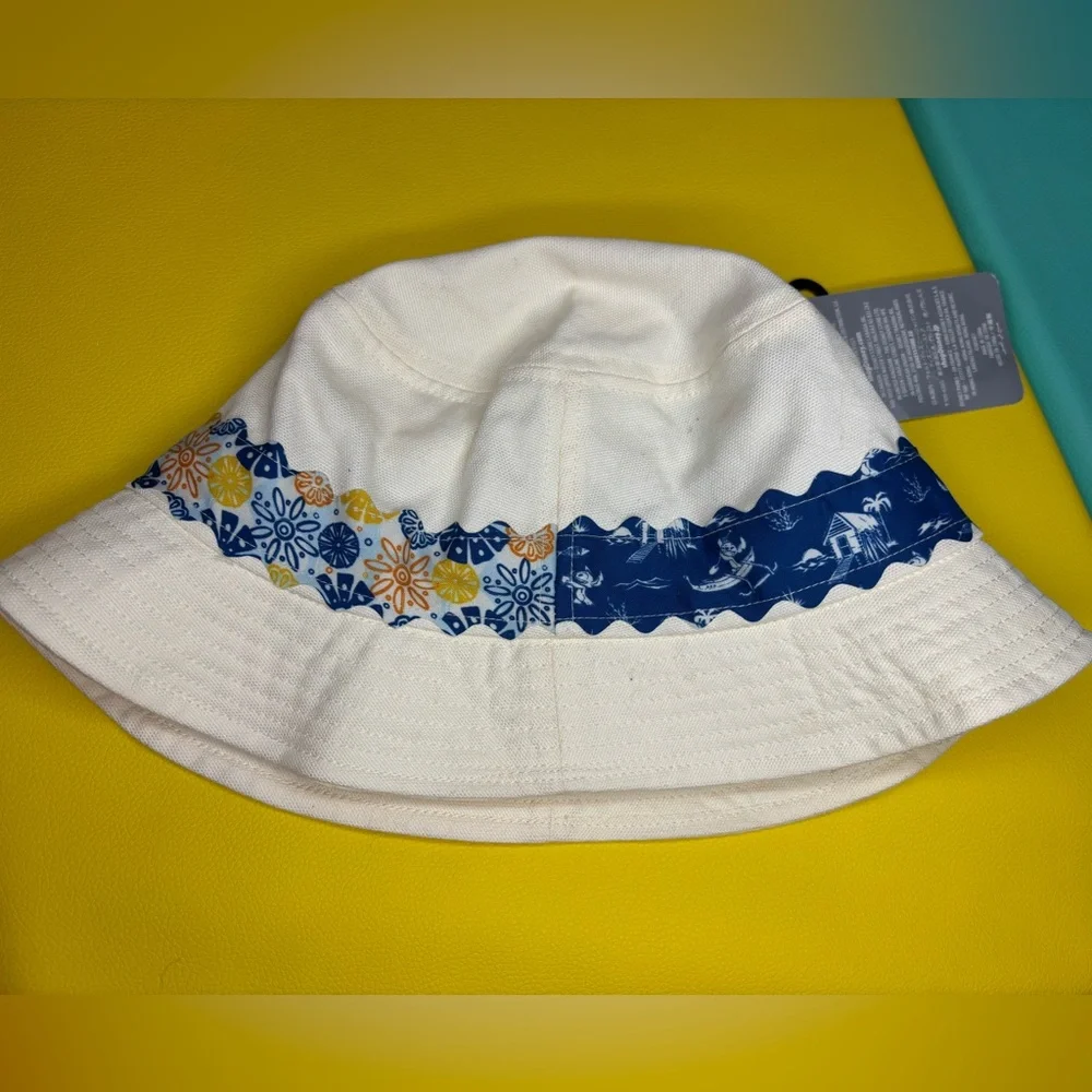 Disney‎ Parks Stitch Bucket Hat Adult  NWT